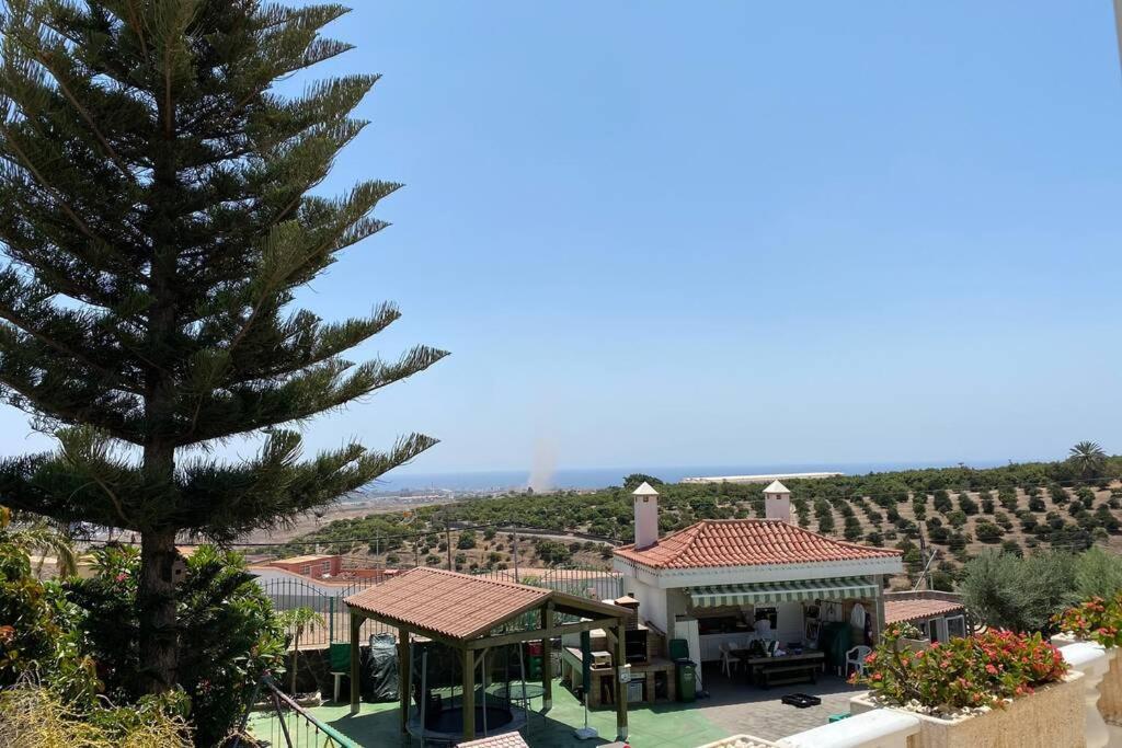 2 Apartments With Private Pool At Villa Diaz Aleman サロブレ エクステリア 写真