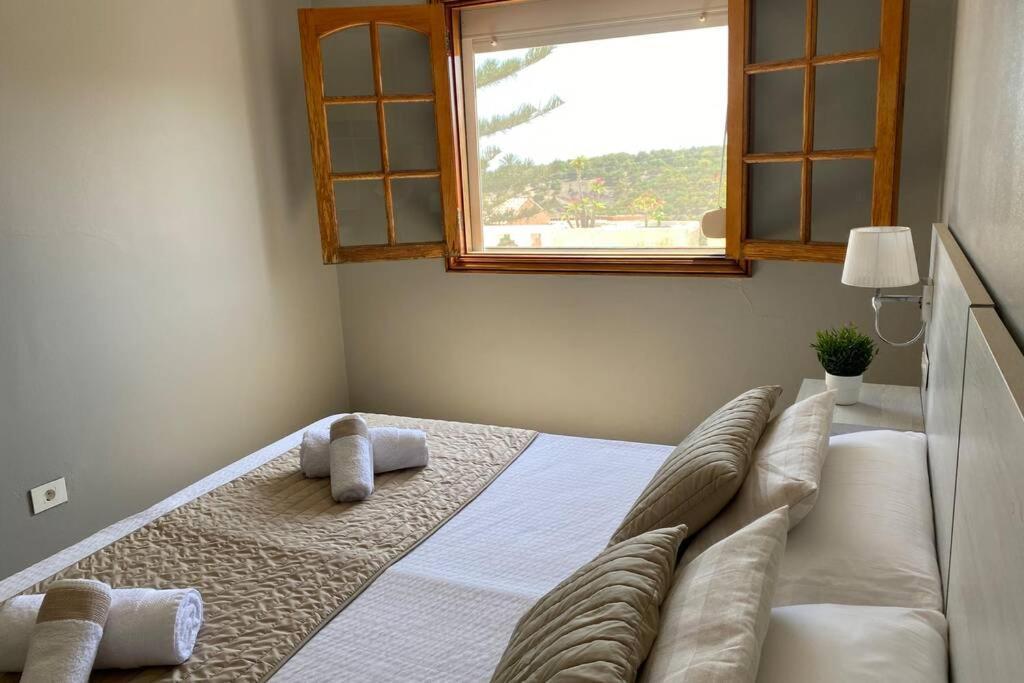 2 Apartments With Private Pool At Villa Diaz Aleman サロブレ エクステリア 写真